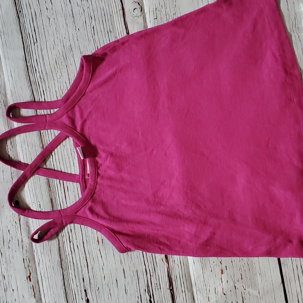 🆕️ GAP WOMEN'S WORKOUT TANK